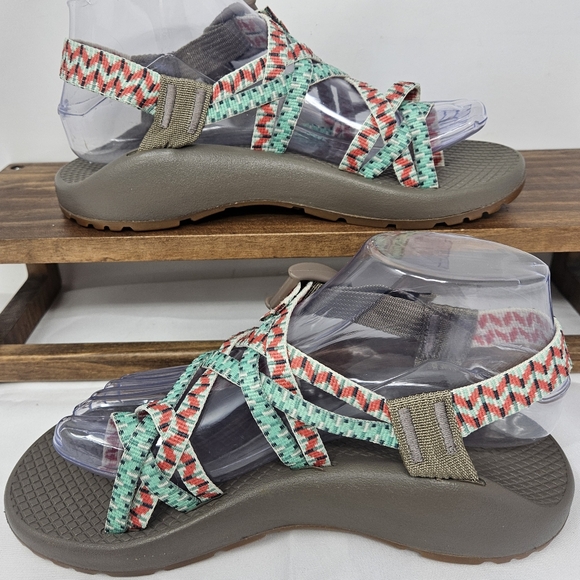 Sold - Picture 3 of 4